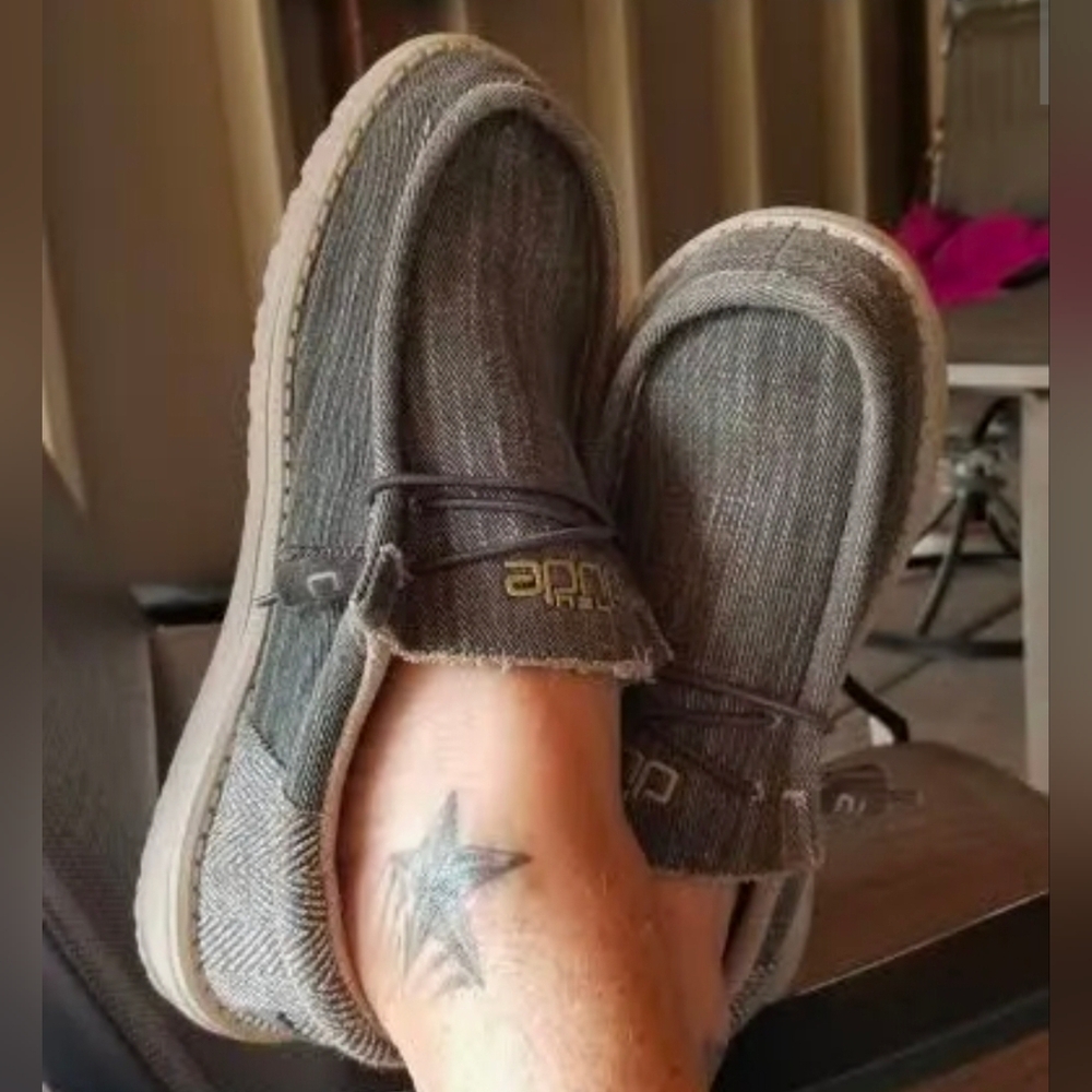 Hey Dude Wally Funk Black Aztec Size 9